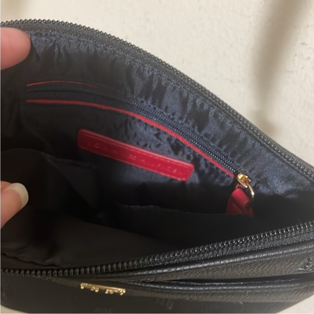 Black Crossbody Bag - Picture 5 of 6